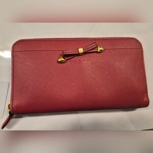 Prada PEONIA Saffiano Leather Bow Continental Wallet.